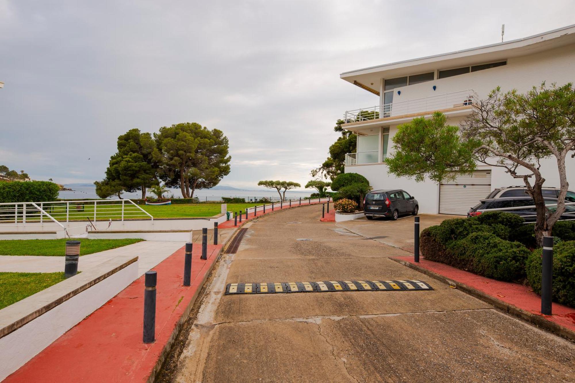 Apartamento Almadraba Roses Bagian luar foto