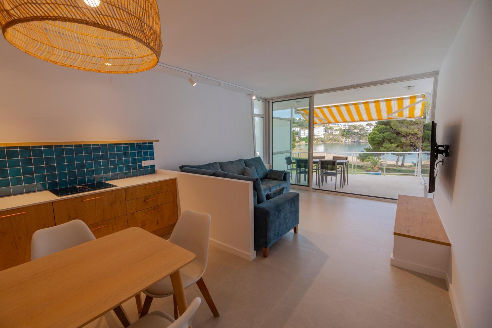 Apartamento Almadraba Roses Bagian luar foto