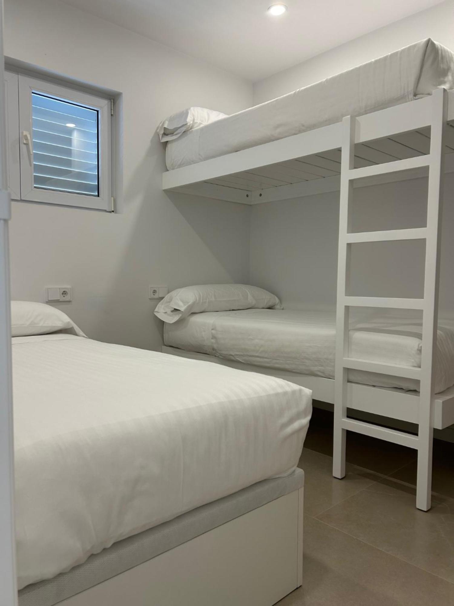 Apartamento Almadraba Roses Bagian luar foto