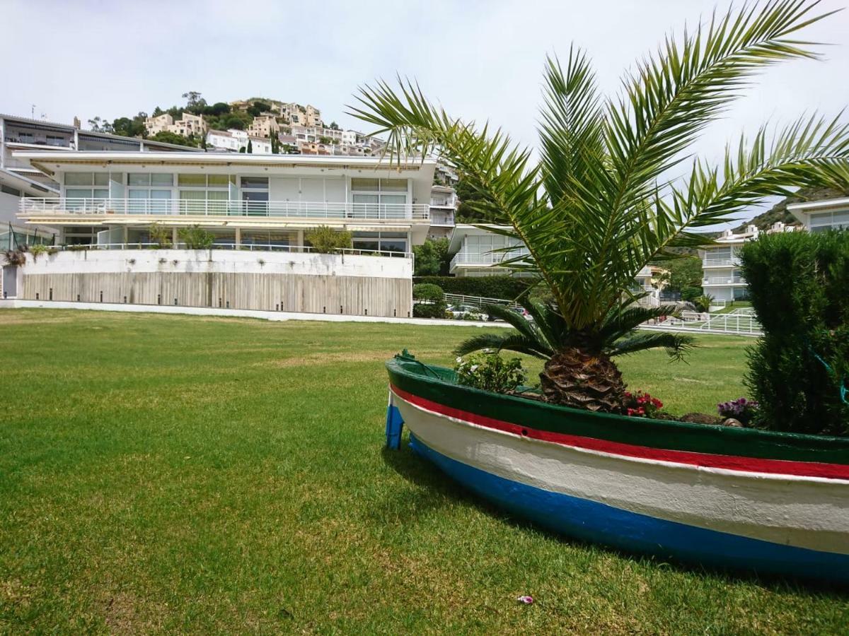 Apartamento Almadraba Roses Bagian luar foto