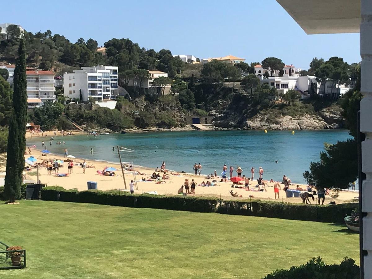 Apartamento Almadraba Roses Bagian luar foto